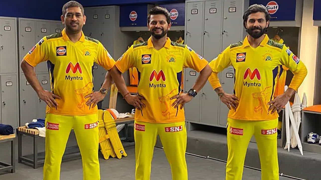 క్రికెటర్లు సినిమాల్లోకి రావడం కొత్తేమీ కాదు. గతంలో కూడా పలువురు ప్రముఖ క్రికెటర్లు వెండితెరపై కనిపించారు. హర్భజన్ సింగ్, ఇర్ఫాన్ పఠాన్ వంటి వారు ఇప్పటికే తమిళ చిత్రాలలో నటించి తమ అదృష్టాన్ని పరీక్షించుకున్నారు. ఇప్పుడు సురేష్ రైనా కూడా అదే బాటలో నడుస్తూ సినిమా పరిశ్రమలో తన ముద్ర వేయడానికి సిద్ధమవుతున్నాడు.