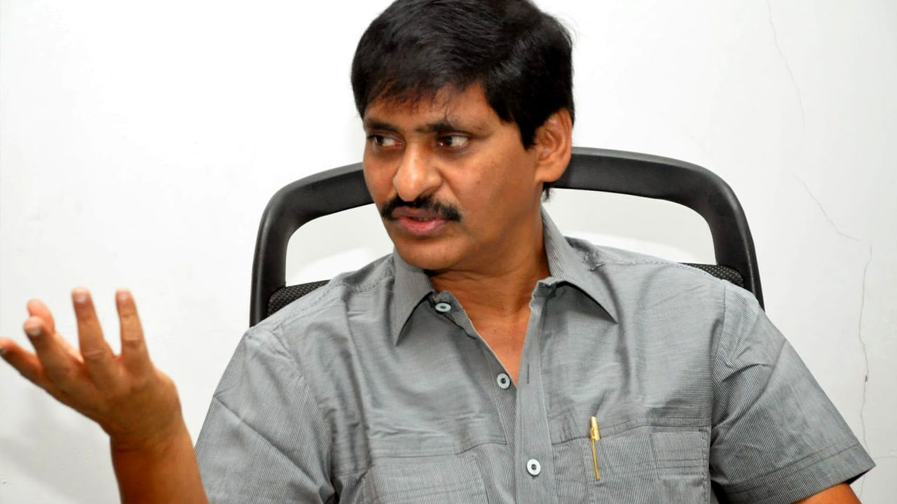 నేను లేకుండా ఎలా చేస్తావో చూస్తానన్న హీరో.. ఒక్కసాంగ్తో ఇండస్ట్రీ షేక్ చేసిన కృష్ణారెడ్డి