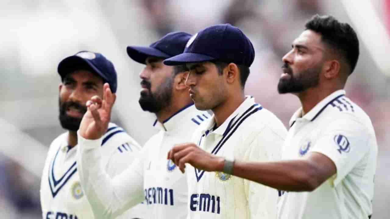 Team India: వామ్మో.. ఇదెక్కడి మిరాకిల్ భయ్యా.. టీమిండియా జెర్సీపై కనిపిస్తే.. దుకాణం క్లోజ్ అవ్వాల్సిందేనా..