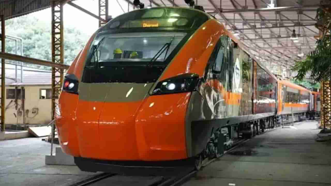 Vande Bharat Sleeper: పట్టాలెక్కనున్న వందే భారత్‌ స్లీపర్‌ రైళ్లు.. ట్రైన్‌ ఎలా ఉంటుందో తెలుసా?