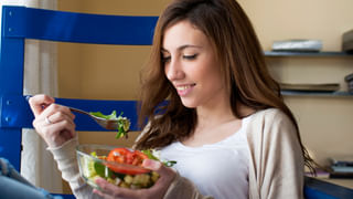 అమ్మాయిలు.. ఈ ఐదు ప్యాక్స్ చాలు.. మెరిసే అందం మీ సొంతం..