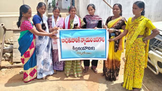 ఇంట్లో నుంచి గెంటేసిన భర్త.. తీసుకున్న వరకట్నం తిరిగి ఇవ్వాలని భార్య నిరసన..