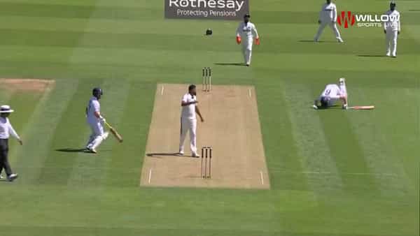 Ind vs Eng : లార్డ్స్ టెస్ట్లో వింత ఘటన.. బొక్క బోర్లా పడ్డ ఇంగ్లాండ్ ప్లేయర్.. వీడియో చూస్తే నవ్వు ఆపుకోలేరు