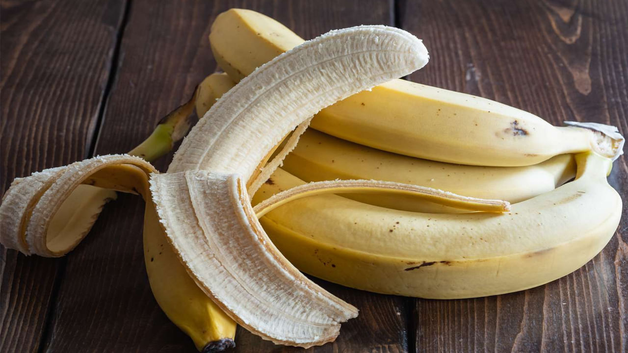 ఎందుకంటే ఇందులో కార్బోహైడ్రేట్లు, ఫైబర్, విటమిన్లు, విటమిన్ బి6, విటమిన్ సి, పొటాషియం, మెగ్నీషియం, మాంగనీస్ వంటి లక్షణాలు ఉన్నాయి, ఇవి శరీరానికి అనేక ప్రయోజనాలను అందించడంలో సహాయపడతాయి.