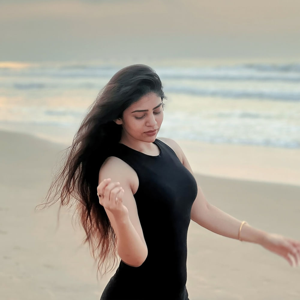 Bandhavi Sridhar Photos New