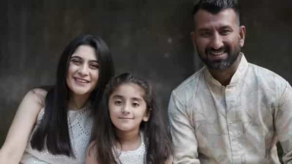 Cheteshwar Pujara : నాకు డిస్టర్బెన్స్ వద్దు..24గంటల్లో వేరే ఇళ్లు చూసుకోని వెళ్లిపోండి.. చెబుతూ కన్నీళ్లు పెట్టుకున్న పుజారా భార్య