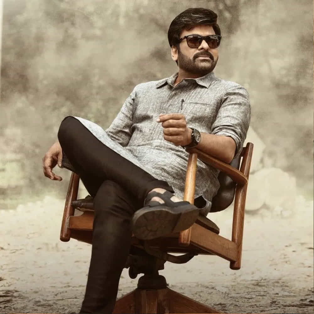 అన్నీ కుదిర్తే ఓ చిన్న డైలాగ్ టీజర్ కూడా రానుందని తెలుస్తుంది. ఈ సినిమాకు మన శివశంకర వర ప్రసాద్ అనే టైటిల్ దాదాపు ఖరారైంది. సంక్రాంతికి విడుదల కానుంది ఈ చిత్రం. నయనతార హీరోయిన్గా నటిస్తున్నారు.