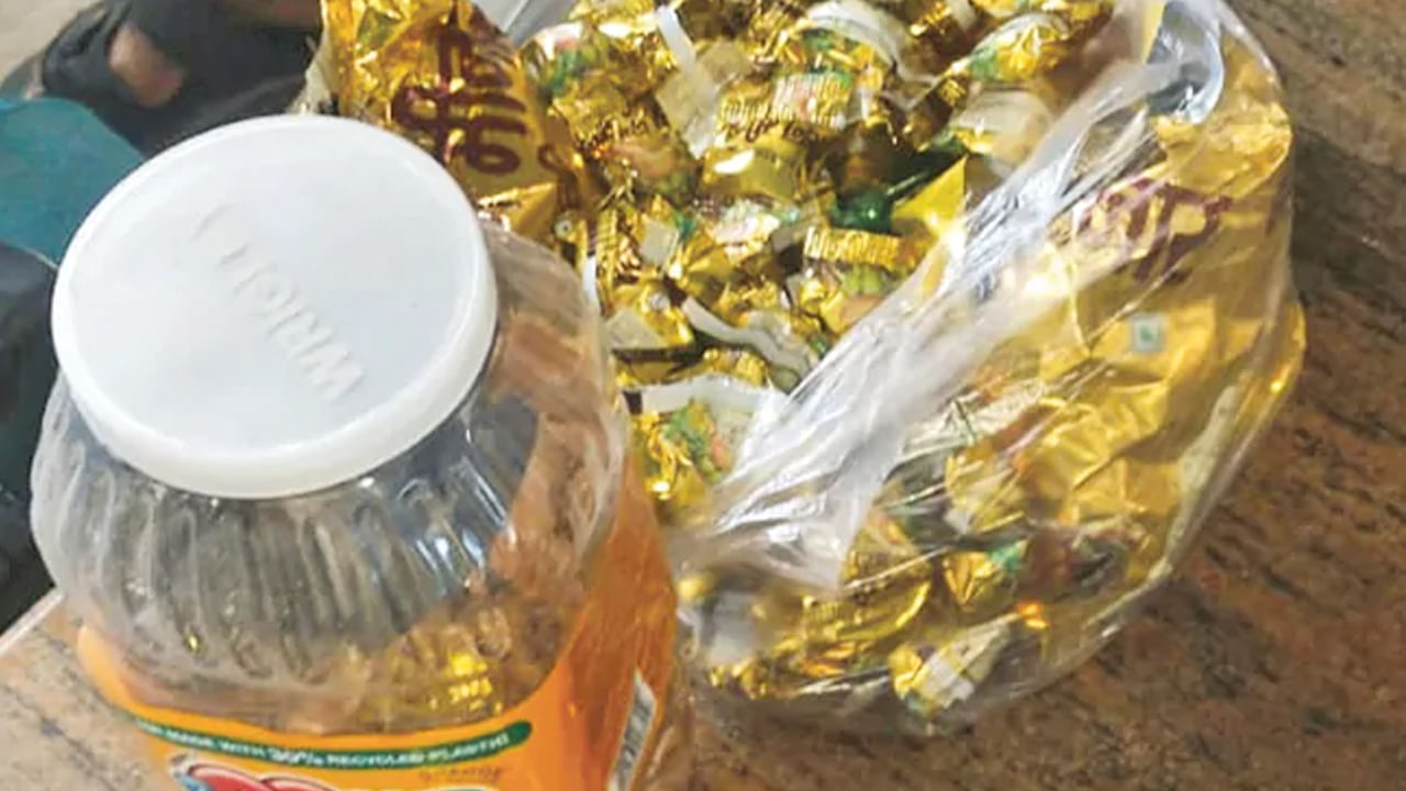 Andhra: రైల్లో చాక్లెట్లు తీసుకెళ్తున్న వ్యక్తి అరెస్ట్.. అసలు విషయం తెలిస్తే అమ్మ బాబోయ్ అంటారు