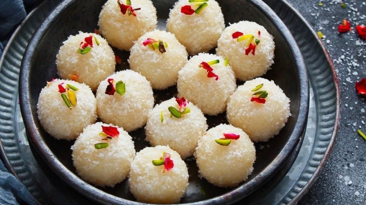 Coconut Laddu