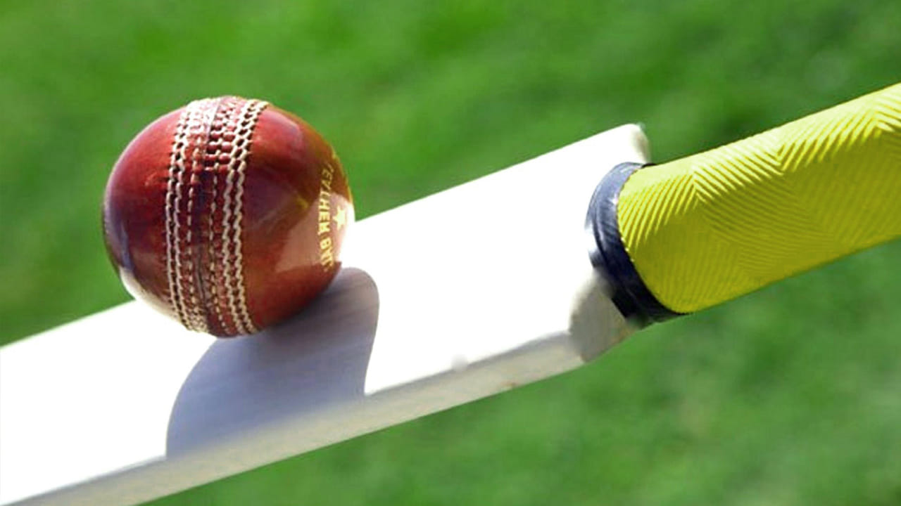 24 ఫోర్లు, 10 సిక్సర్లు.. వన్డేల్లో ఫాస్టెస్ట్ డబుల్ సెంచరీతో టీమిండియా ప్లేయర్ బీభత్సం.. కట్‌చేస్తే..