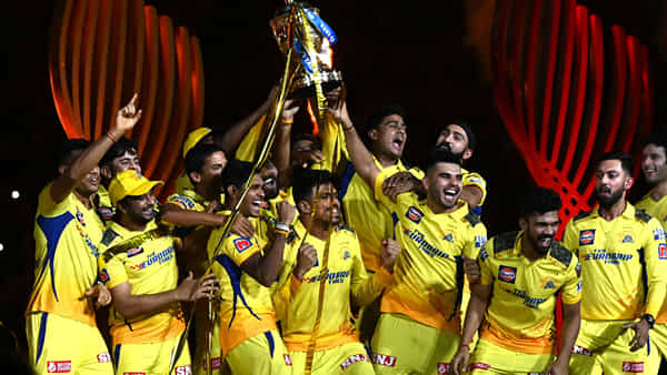 IPL 2026కి ముందే చెన్నైలో చేరిన డేంజరస్ బ్యాటర్.. ధోని స్కెచ్ మాములుగా లేదుగా..