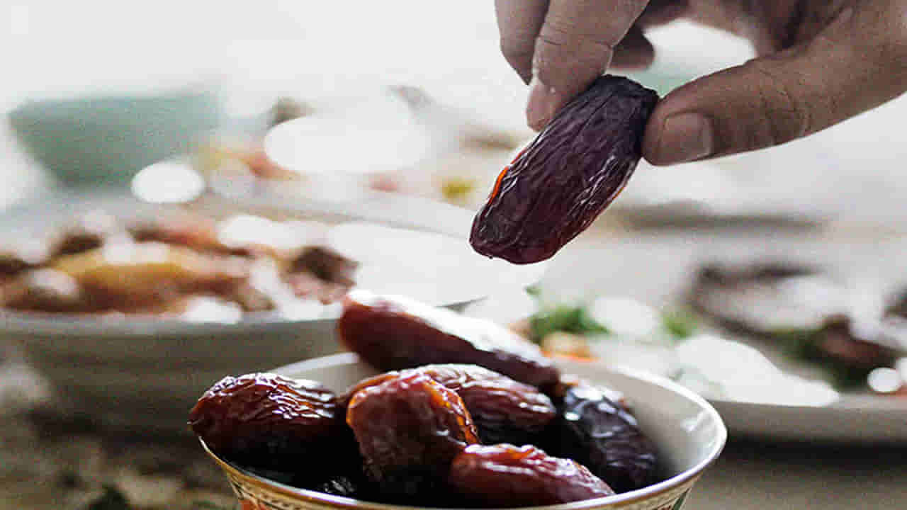 Dates: ప్రతిరోజూ ఈ ఒక్క డ్రై ఫ్రూట్ తినండి.. వ్యాధులు శరీరం నుండి పారిపోతాయ్...