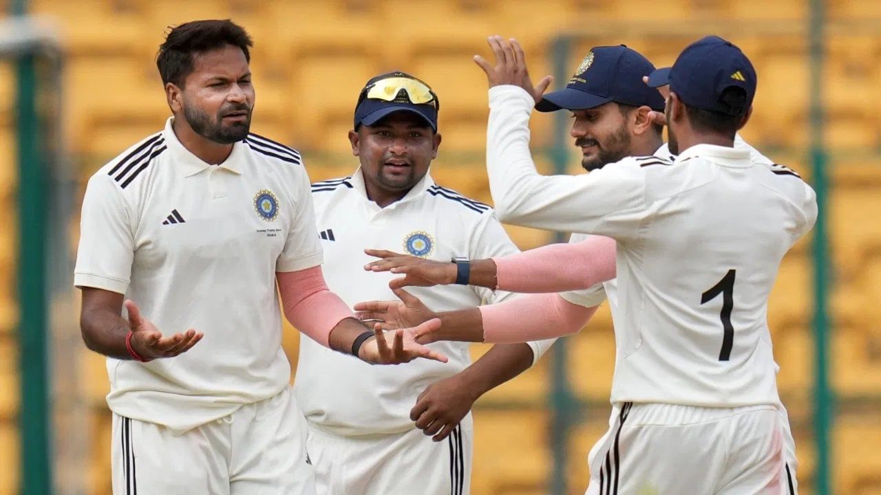Duleep Trophy 2025 : ఒక్క దులీప్ ట్రోఫీ గెలిస్తే ఆటగాళ్లు కోటీశ్వరులవ్వడం ఖాయం.. ప్రైజ్ మనీ ఎంతో తెలుసా ? – Telugu News | Duleep Trophy 2025 Prize Money Winner to Get a Massive Payout!