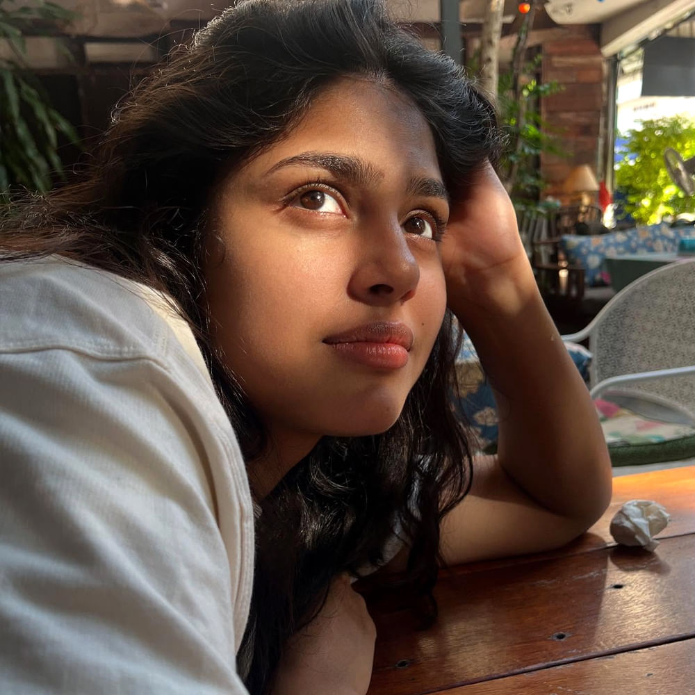 రీసెంట్ గా ప్రభాస్ నటించిన కల్కి సినిమాలో ఓ సాంగ్ లో ఇలా కనిపించి అలా మాయం అయ్యింది ఈ చిన్నది. అలాగే ఓ డాన్స్ షోలో జడ్జ్ గాను చేసింది. ప్రస్తుతం ఈ బ్యూటీ సినిమాల స్పీడ్ తగ్గించింది. తాజాగా గుర్రం పాపి రెడ్డి అనే సినిమాతో ప్రేక్షకుల ముందుకు రానుంది. 