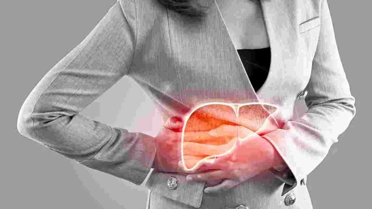 Liver Health: నిశ్శబ్దంగా దెబ్బతీసే ఫ్యాటీ లివర్.. ఈ లక్షణాలను నిర్లక్ష్యం చేయొద్దు..!