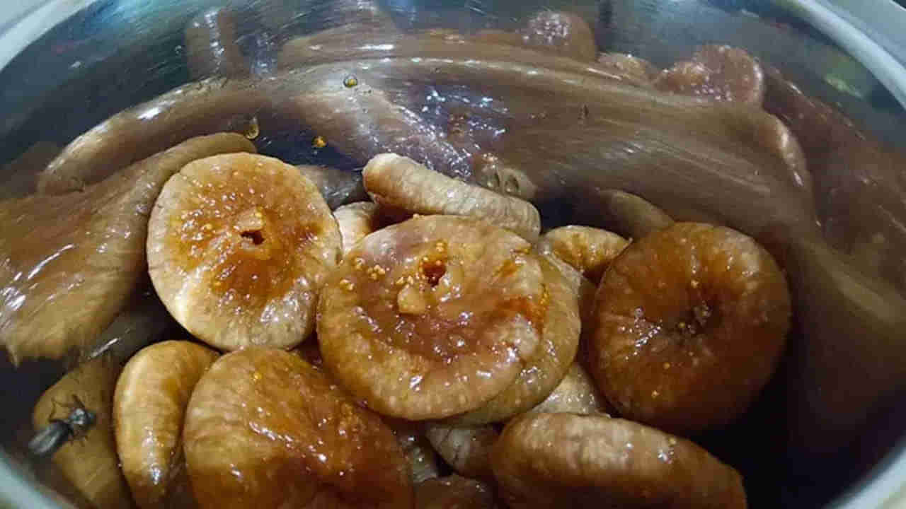 లైట్ తీసుకునేరు.. బ్రహ్మాస్త్రం.. వీటిని పాలలో నానబెట్టి తింటే ఆ సమస్యలన్నీ ఖతమే..