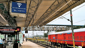 రైల్వే స్టేషన్‌లో ఉచిత హైస్పీడ్‌ ఇంటర్నెట్‌.. ఎలా పొందాలంటే!