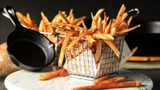 Health Tips: దానిమ్మ రోజూ తింటే ఏమవుతుంది..? ఆరోగ్యానికి మంచిదా..? హానికరమా..?