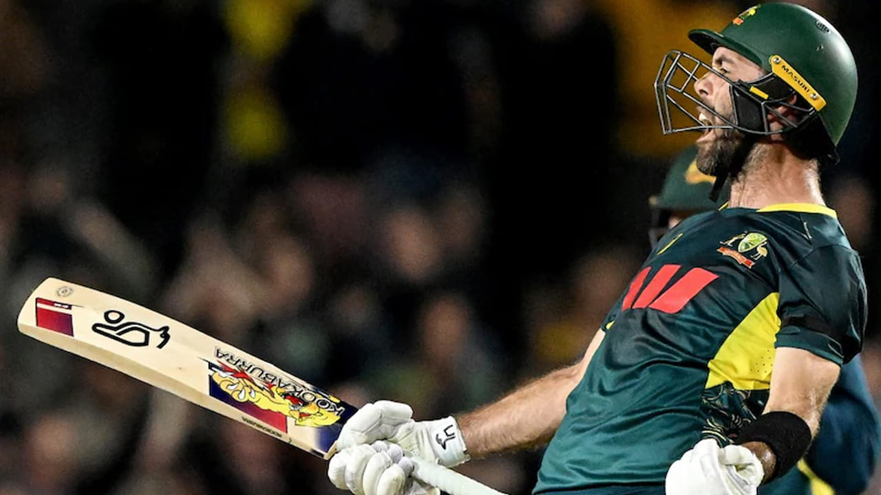 ఈ రెండు సిక్సర్లతో, గ్లెన్ మాక్స్వెల్ T20 అంతర్జాతీయ క్రికెట్లో ఛేజింగ్లో అత్యధిక సిక్సర్లు బాదిన ప్రపంచ రికార్డును బద్దలు కొట్టాడు. గతంలో, ఈ రికార్డు టీం ఇండియా ఓపెనింగ్ బ్యాట్స్మన్ రోహిత్ శర్మ పేరిట ఉండేది.