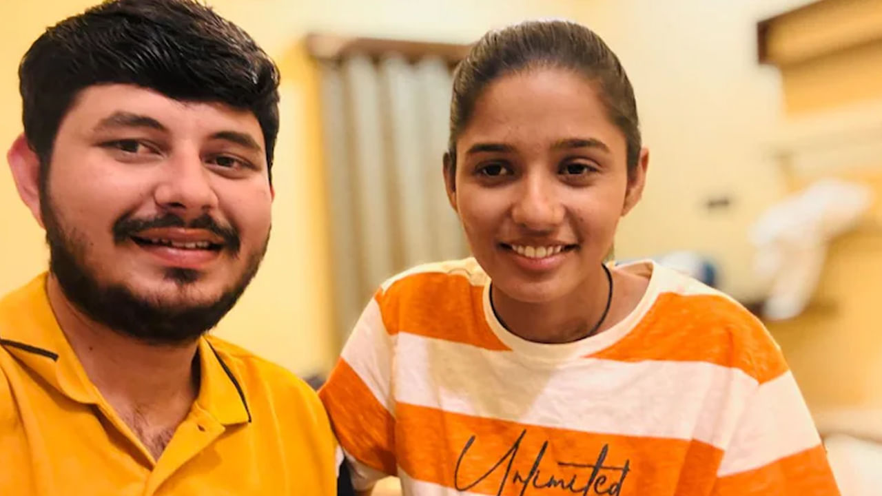 'నన్ను తీసుకెళ్లిపో.! వీళ్లు రాక్షసులు..' కాపాడాలంటూ బాయ్ఫ్రెండ్కి మెసేజ్.. కాసేపటికే