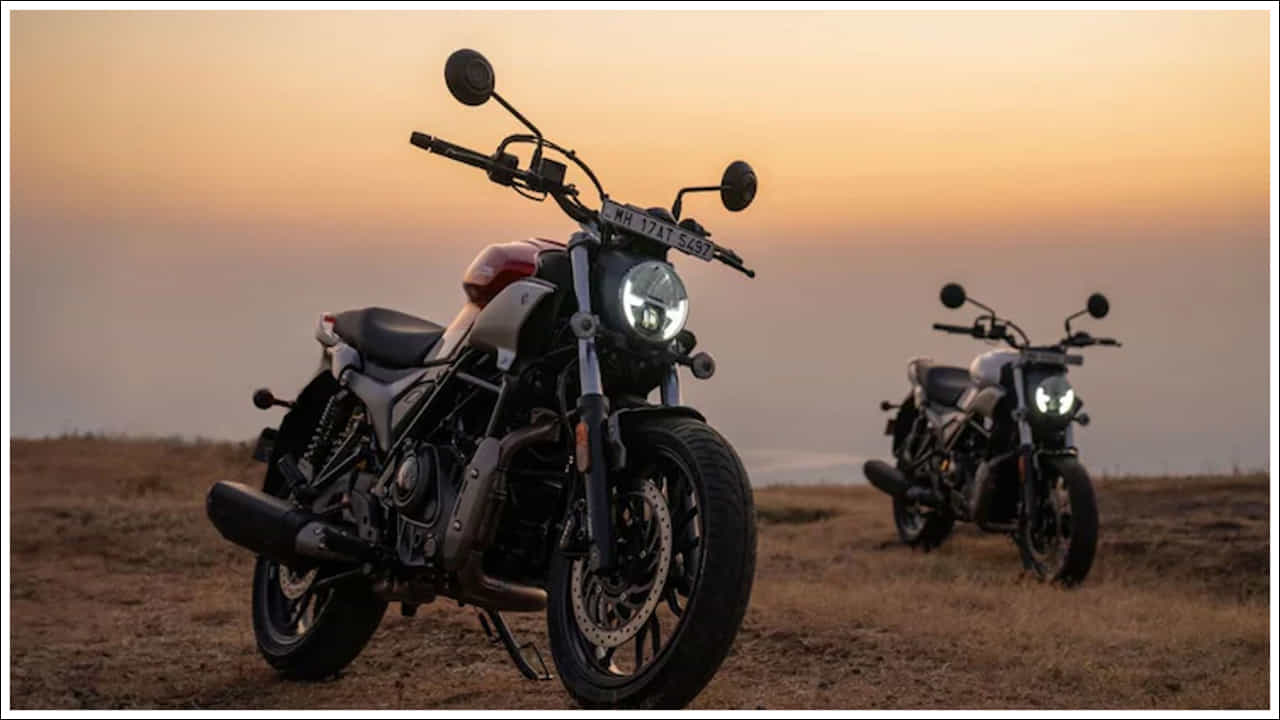 అమ్మకాలు తగ్గడం మూసివేతకు కారణం: ఇటీవలి నివేదికల ప్రకారం.. గత కొన్ని నెలలుగా మావ్రిక్ 440 డిజిటల్ లేదా ఆఫ్లైన్ అమ్మకాలు జరగలేదు. అందుకే కంపెనీ దానిని తన పోర్ట్ఫోలియో నుండి నిశ్శబ్దంగా తొలగించడం ప్రారంభించింది. ఈ బైక్ను హీరో వెబ్సైట్ నుండి ఇంకా పూర్తిగా తొలగించనప్పటికీ, దేశవ్యాప్తంగా చాలా మంది డీలర్లు దాని బుకింగ్లను తీసుకోవడం ఆపివేసారు.