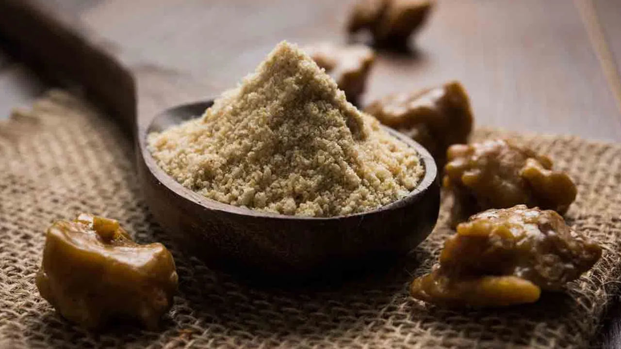 వాసనగా ఉందని ఇంగువను దూరం పెడుతున్నారా..? ఆరోగ్య ప్రయోజనాలు తెలిస్తే వదిలిపెట్టరు..