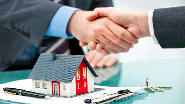 Home Loan: మీరు హోమ్ లోన్ తీసుకుంటున్నారా? మీకో ఎదురుదెబ్బ!