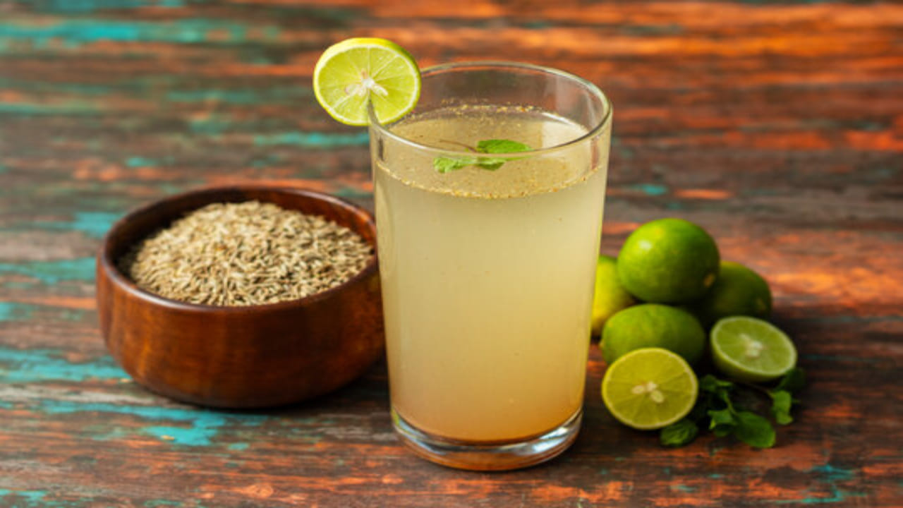 Gas Problems: గ్యాస్, అజీర్తితో బాధపడుతున్నారా.. ఈ చిట్కాలు పాటిస్తే రెండూ పరార్..