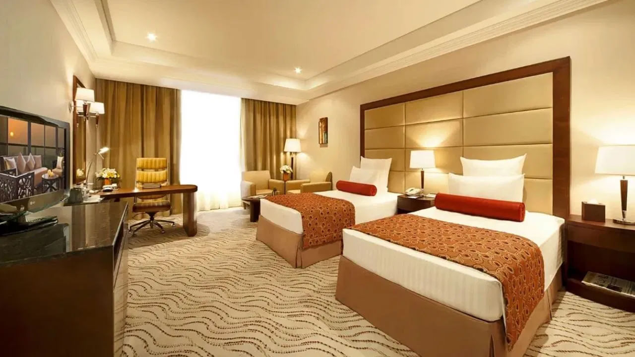 Hotel 2