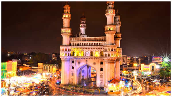 Hyderabad Best Tourist Places: హైదరాబాద్లో చూడాల్సిన అద్భుతమైన ప్రదేశాలు.. అవేంటో తెలుసా?