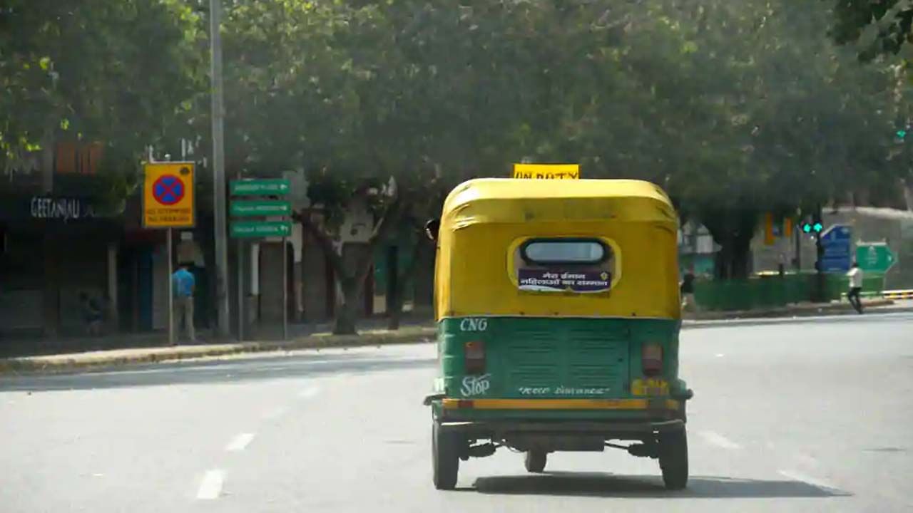 Hyderabad: ఆటో దిగి పోలీస్ స్టేషన్కు పరిగెత్తిన యువతి.. అసలు మ్యాటర్ తెలిసి షాక్!