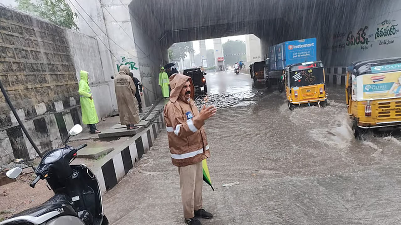 Hyderabad Rain: నగరంలో ఏయే ప్రాంతాల్లో ఎంత వర్షపాతం నమోదయిందో తెల్సా..?
