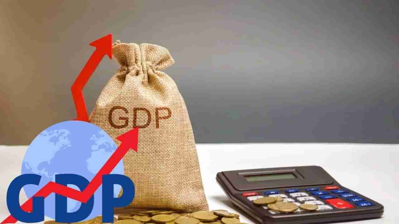 అంచనాలను మించిపోయిన భారతదేశ GDP.. ఆర్థిక వ్యవస్థ 8.2% వృద్ధి..!