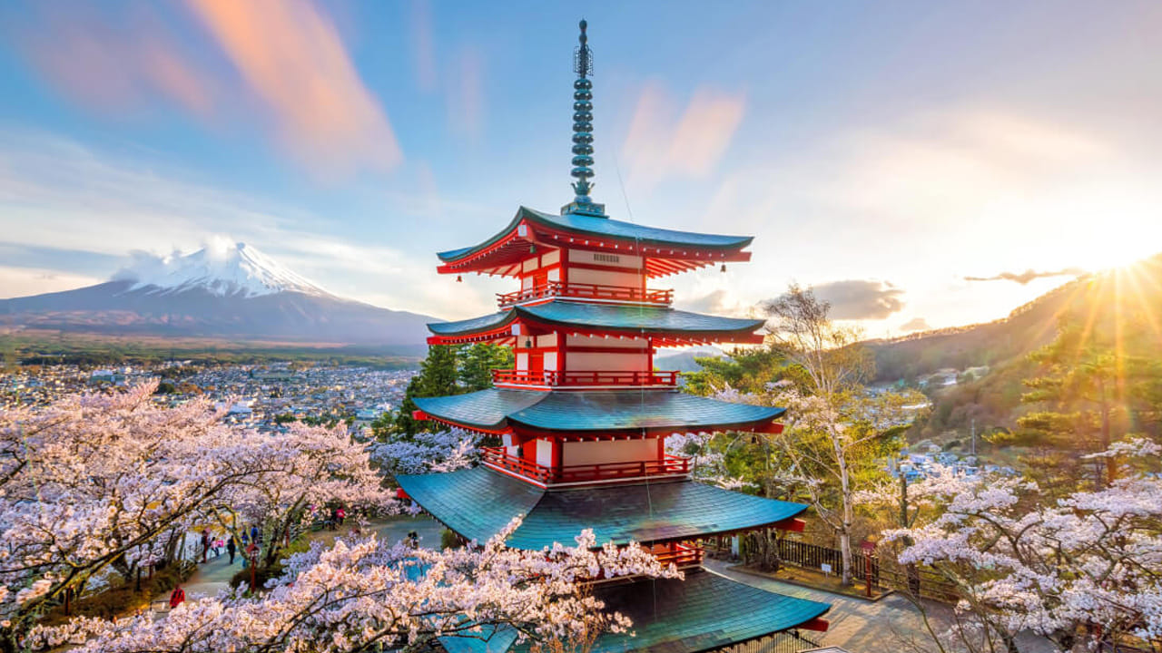 2011లో జపాన్లోని తోహోకులో 9.1 తీవ్రతతో సంభవించిన భూకంపం 19,750 మంది మృతి చెందారు. దీనికి ముందు జపాన్లో చాలా భూకంపాలు వచ్చినప్పటికీ.. ఇంత తీవ్రంగా రాలేదు. అలాగే ఇంతటి నష్టాన్ని మిగల్చలేదని చరిత్ర చెబుతుంది.