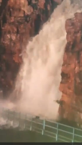 తిరుపతిలో భారీ వర్షం.. పరవళ్ళు తొక్కుతున్న కపిల తీర్థం