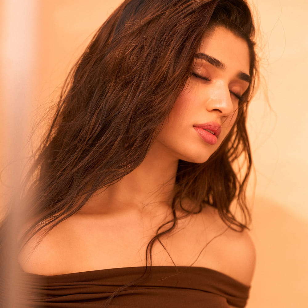 ఈ సినిమాలు భారీ బడ్జెట్ తో కూడినవే. ప్రదీప్ రంగనాథ్ జోడిగా చేసిన లవ్ ఇన్సూరెన్స్ కంపెనీ సినిమా వచ్చే నెల 18న రిలీజ్ కానుంది. అలాగే కార్తీ, రవి మోహన్ సరసన నటిస్తున్న సినిమాలపై ఇప్పటికే మంచి అంచనాలు నెలకొన్నాయి. 