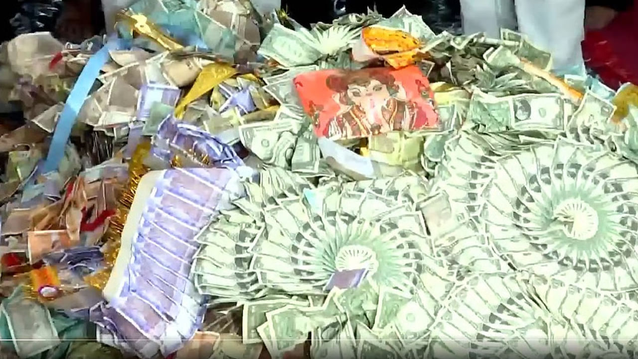 ఘనంగా గణేష్‌ ఉత్సవాలు.. అప్పుడే 80 మందితో మొదలైన హుండీ లెక్కింపు.. ఎక్కడంటే..