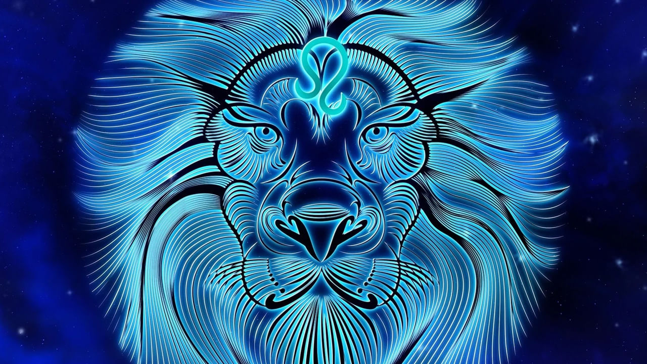 సింహ రాశి: ఈ రాశి వారు అత్యంత ప్రేమగలవారు, మక్కువ కలిగినవారు అని చెప్పవచ్చు. సింహ రాశి వారు తమ చుట్టూ ఉన్న ప్రతి ఒక్కరి దృష్టిని కోరుకుంటారు, వారు దానిని పొందకపోతే వారు అసూయపడే వారిగా మారతారు