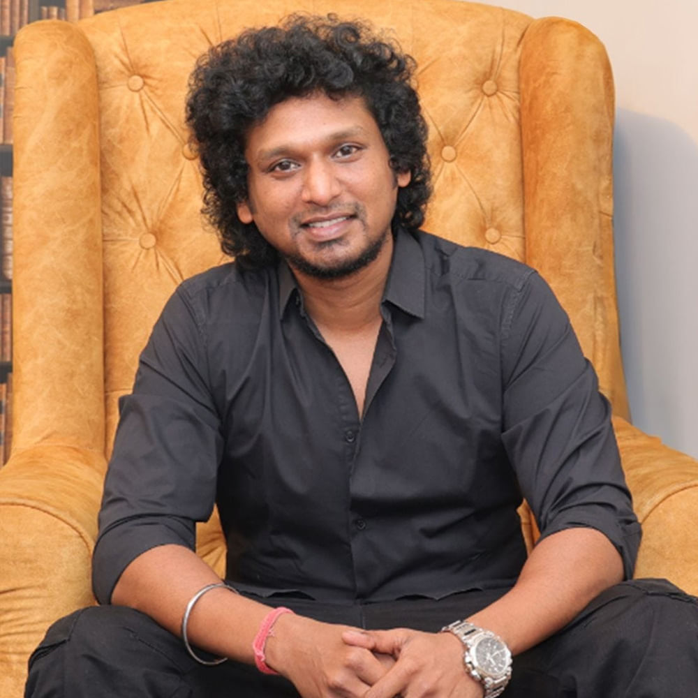 కూలీ మూవీని చూసిన తర్వాత స్టాండ్‌ అలోన్‌ సినిమాను ఈ కెప్టెన్‌తో చేయడానికి ముందుకొచ్చే టాలీవుడ్‌ హీరోలు ఎవరనే చర్చ షురూ అయింది. ఆమీర్‌ మూవీతో ప్రూవ్‌ చేసుకుంటేనే.. టాలీవుడ్‌లో లోకేష్‌ కి మళ్లీ పూర్వపు వైభవం ఉంటుందనే మాటలు కూడా వినిపిస్తున్నాయి.