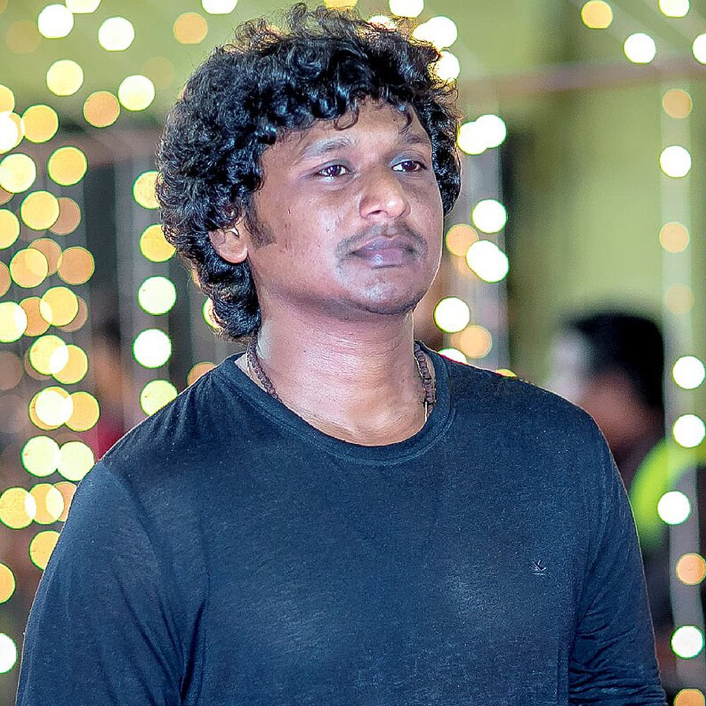 ఇరుంబు కై మాయావి చేస్తారా? మరేదైనా కేరక్టర్‌ని బేస్‌ చేసుకుని చేస్తారా? అనేది ప్రస్తుతానికి సస్పెన్స్ .రోలెక్స్ రోల్‌ చుట్టూ కూడా ఉండవచ్చనే టాక్‌ నడుస్తోంది. అయితే ఈ సినిమాలన్నిటి తర్వాత తెలుగులో టాప్‌ హీరోలు అందరితోనూ సినిమా చేయాలని ఉందని చెప్పారు లోకేష్‌. 