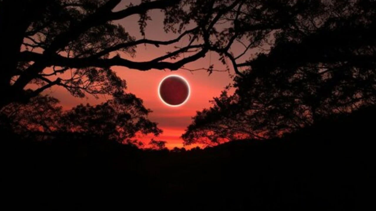 Lunar Eclipse 2025: కుంభరాశిలో ఏర్పడనున్న చంద్ర గ్రహణం.. ఈ 4 రాశుల వారి జాతకం సూర్యుడిలా వెలిగిపోతుందంతే.. – Telugu News | Second Lunar Eclipse 2025: These 4 Zodiac Signs Set to Shine With Luck