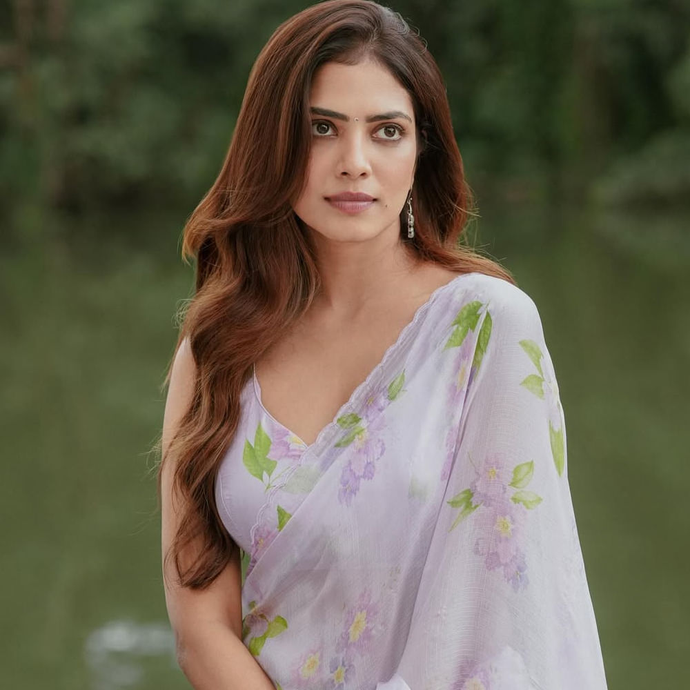 Malavika Mohanan Age