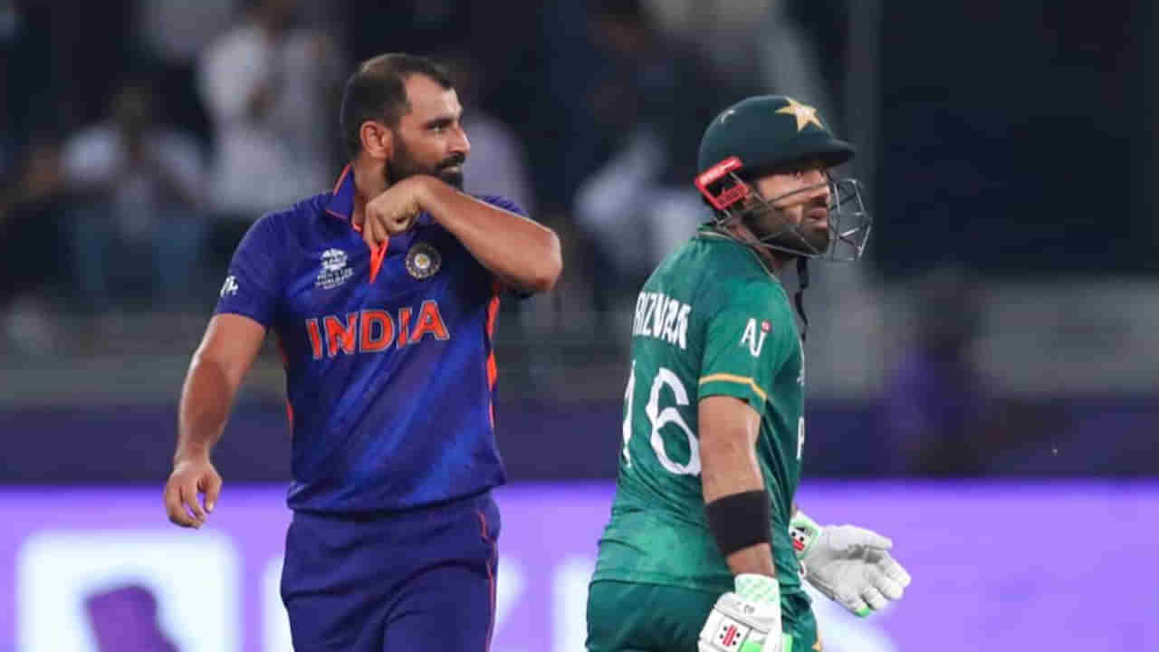 Asia Cup 2025: నేను ముస్లిం కాబట్టి.. ఆసియా కప్లో పాక్తో మ్యాచ్పై షమీ షాకింగ్ కామెంట్స్!