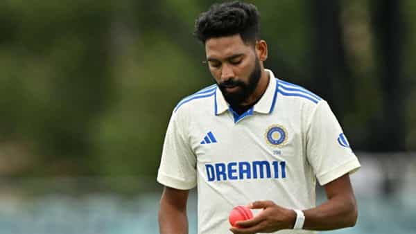 Mohammed Siraj : ఛాంపియన్స్ ట్రోఫీ తర్వాత సిరాజ్ ఇంతలా సక్సెస్ కావడానికి సీక్రెట్ అదేనట.. తన తమ్ముడు రివీల్ చేశాడుగా ?