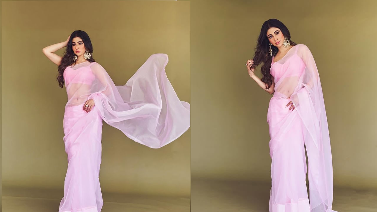 Mouni Roy2