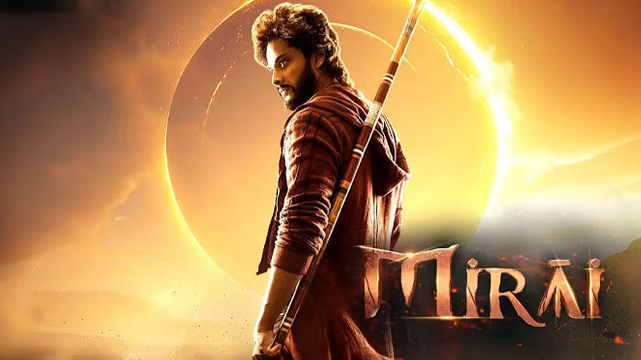 మాకు స్కిల్డ్ పీపుల్ కావాలి. కావాలంటే బయటి వాళ్లను తీసుకొస్తామని అంటున్నారు నిర్మాతలు. రిలీజ్కి దగ్గర పడ్డ సినిమాలన్న కనికరం లేకుండా, వాటికి కూడా 30 శాతం పెంచమని డిమాండ్ చేయడం ఏంటని అడుగుతున్నారు.. ఈ నేపథ్యంలో సెప్టెంబర్లో రిలీజ్కున్న సినిమాలు చెప్పిన టైమ్కి స్క్రీన్స్ మీదకు వచ్చే ఛాన్సులు ఎంత అనే మాటలు వినిపిస్తున్నాయి.