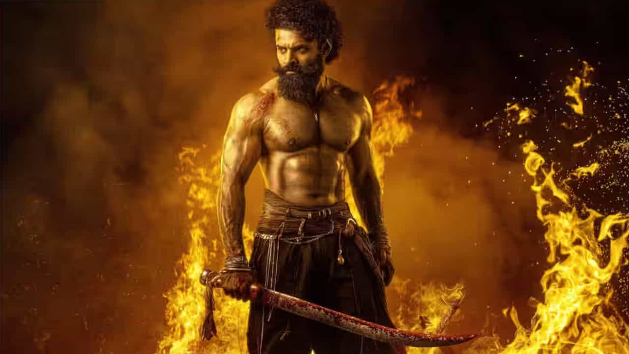 సంబరాల ఏటి గట్టు ప్రమోషన్లలో చురుగ్గా లేదే.. అనే మాటలూ వినిపిస్తున్నాయి. మన దగ్గర పెద్ద సినిమాలు చెప్పిన టైమ్కి వస్తే ఓకే.. ఒక వేళ అది జరగకపోతే డబ్బింగ్ సినిమాలు ఆ ప్లేస్ని క్యాష్ చేసుకునే అవకాశం ఉందంటున్నారు క్రిటిక్స్.