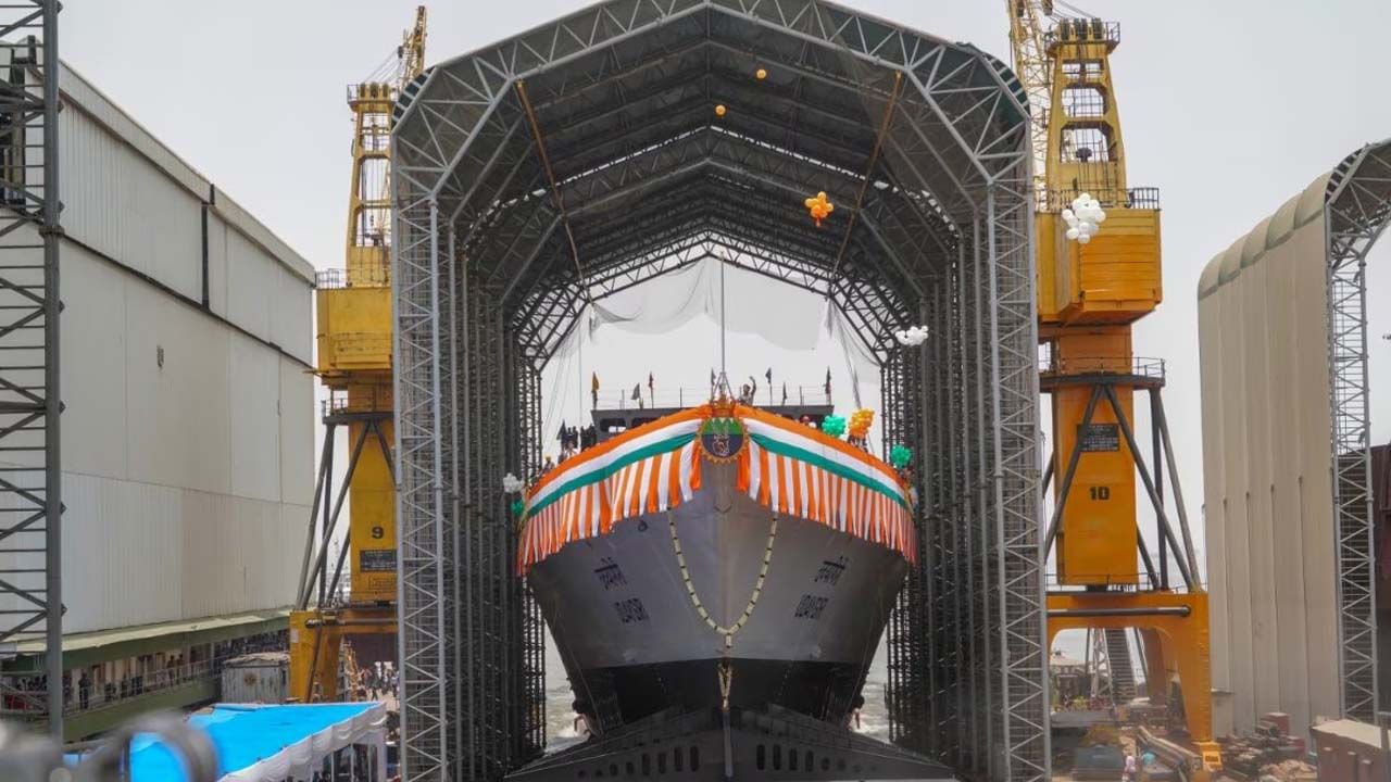 Multi Mission Stealth Frigates Udaygiri, Himgiri