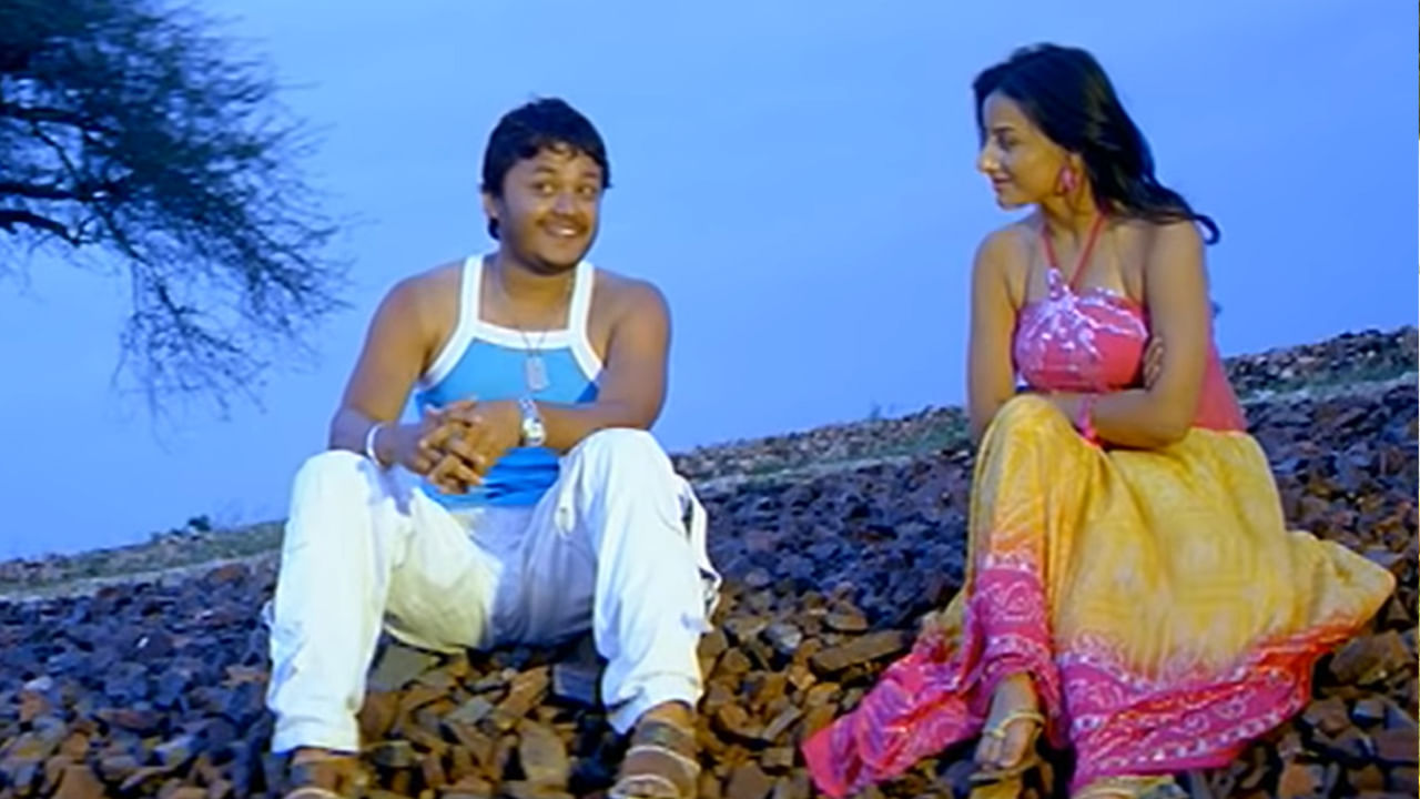 Cinema: 70 లక్షల బడ్జెట్.. 75 కోట్ల కలెక్షన్స్.. కట్ చేస్తే.. 12 సంవత్సరాలు థియేటర్లలో దుమ్మురేపిన సినిమా..