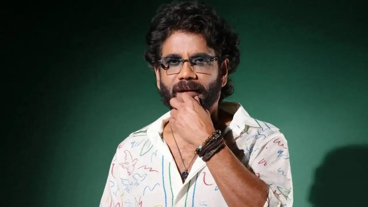 Actor : నాగార్జున బాటలో మరో సూపర్ స్టార్.. ఈసారి విలన్‏గా రెడీ అయిన ఆ హీరో..